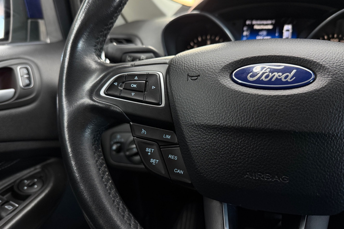 Ponuka vozidiel / Ford Grand C-Max 1.5 TDCi 120k Titanium A/T - video Ponuka vozidiel / Ford Grand C-Max 1.5 TDCi 120k Titanium A/T - video