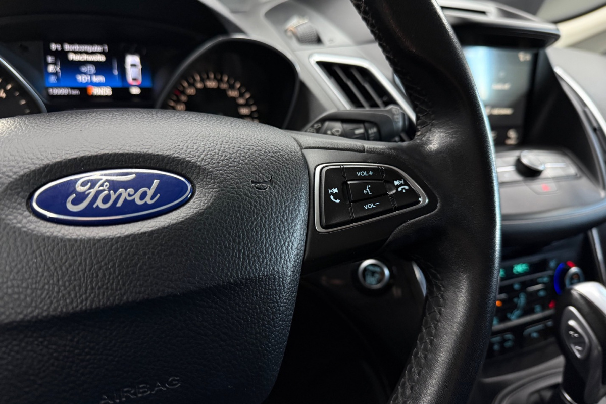 Ponuka vozidiel / Ford Grand C-Max 1.5 TDCi 120k Titanium A/T - video Ponuka vozidiel / Ford Grand C-Max 1.5 TDCi 120k Titanium A/T - video