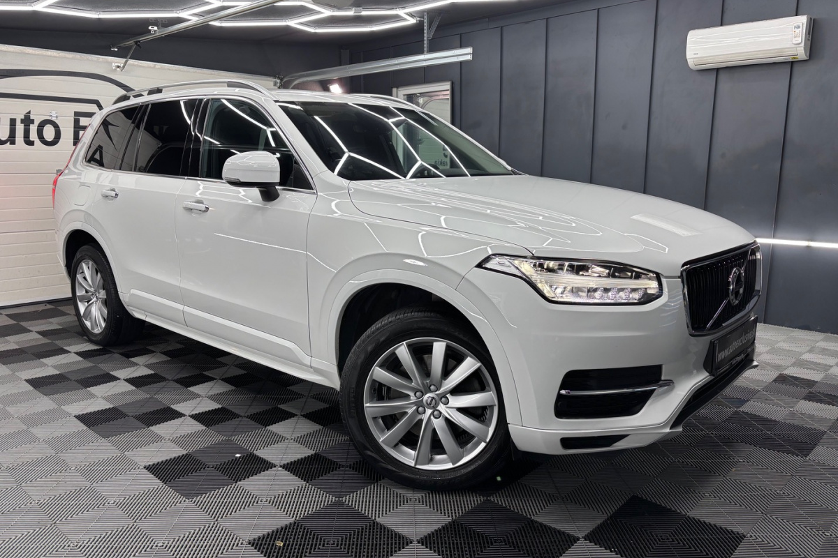 Ponuka vozidiel / Volvo XC90 2.0 T5 MOMENTUM 4x4 7-MIEST - video