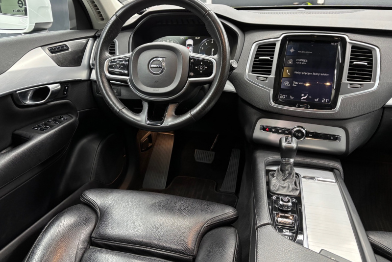  Ponuka vozidiel / Volvo XC90 2.0 T5 MOMENTUM 4x4 7-MIEST - video