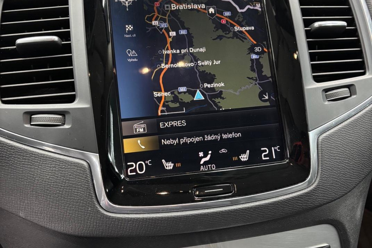 Ponuka vozidiel / Volvo XC90 2.0 T5 MOMENTUM 4x4 7-MIEST - video