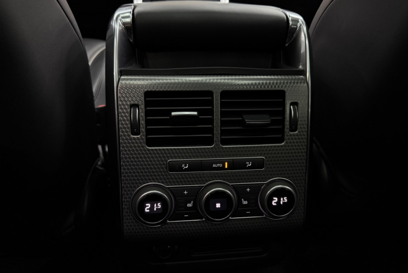 Ponuka vozidiel / Land Rover Range Rover Sport 5.0 V8 S/C SVR - video Ponuka vozidiel / Land Rover Range Rover Sport 5.0 V8 S/C SVR - video