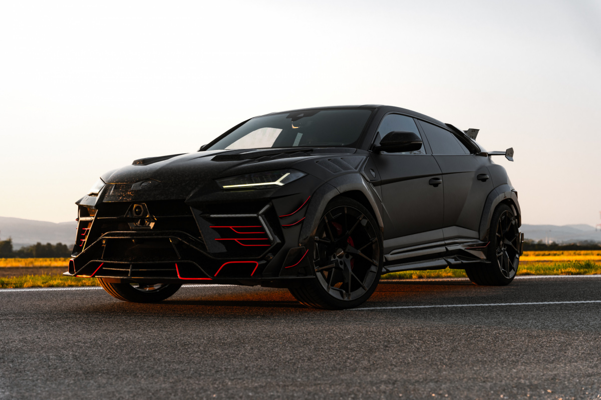 Ponuka vozidiel / Lamborghini Urus 4.0 V8 Mansory 700koní - video Ponuka vozidiel / Lamborghini Urus 4.0 V8 Mansory 700koní - video