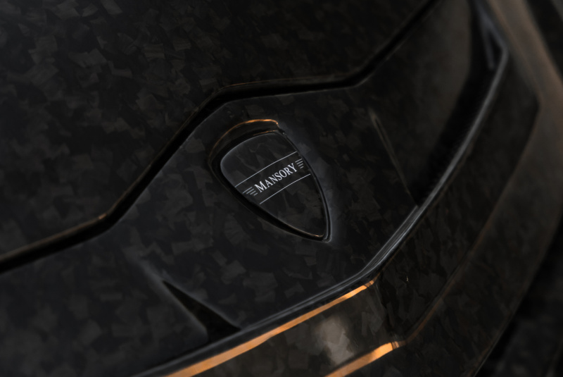  Ponuka vozidiel / Lamborghini Urus 4.0 V8 Mansory 700koní - video