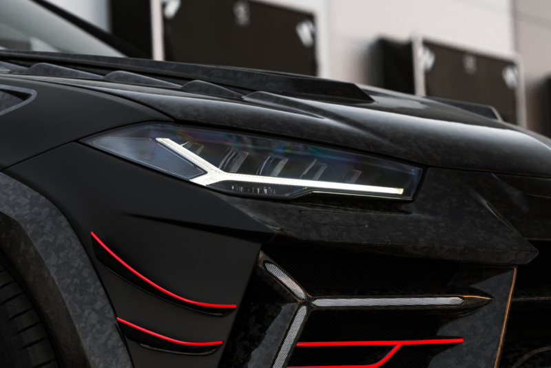  Ponuka vozidiel / Lamborghini Urus 4.0 V8 Mansory 700koní - video