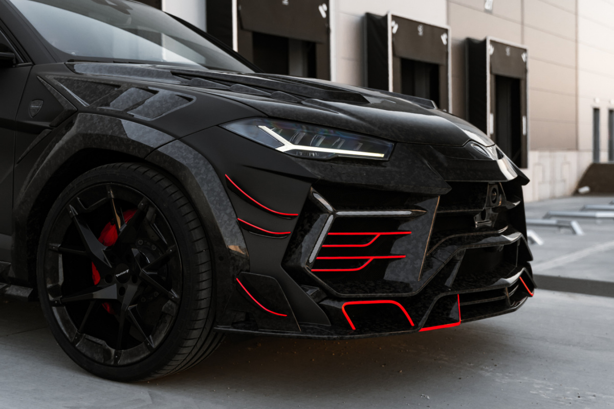 Ponuka vozidiel / Lamborghini Urus 4.0 V8 Mansory 700koní - video Ponuka vozidiel / Lamborghini Urus 4.0 V8 Mansory 700koní - video