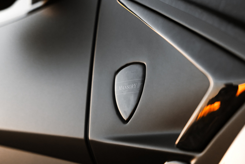  Ponuka vozidiel / Lamborghini Urus 4.0 V8 Mansory 700koní - video