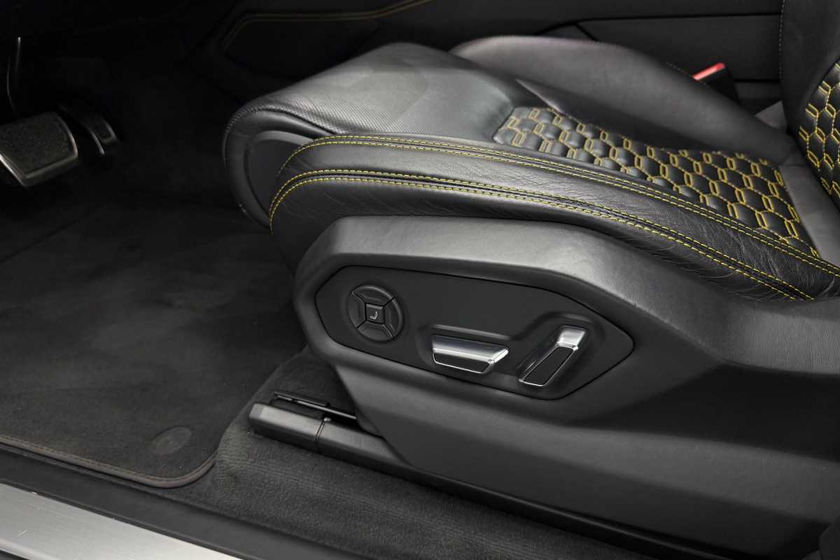 Ponuka vozidiel / Lamborghini Urus 4.0 V8 Mansory 700koní - video