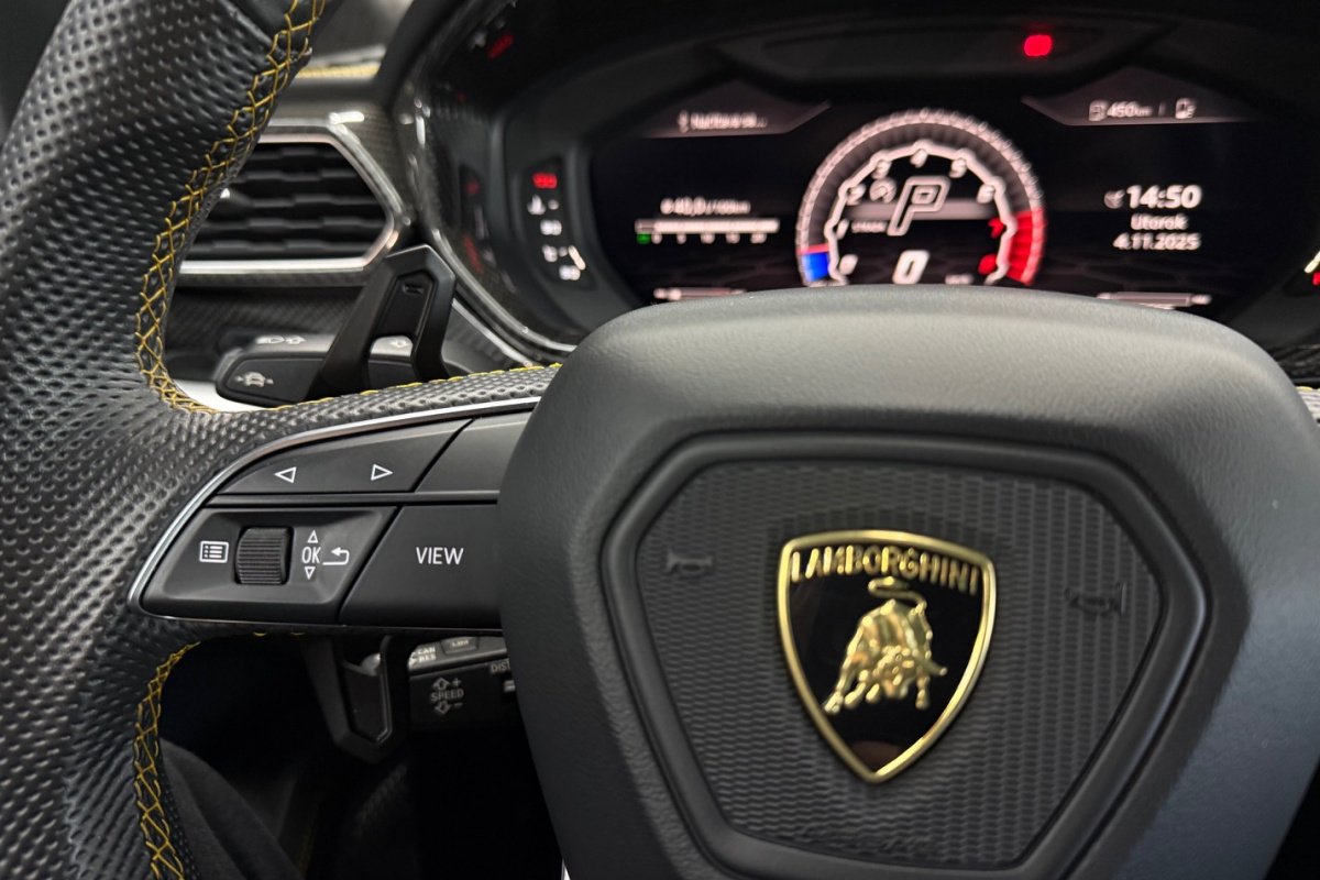 Ponuka vozidiel / Lamborghini Urus 4.0 V8 Mansory 700koní - video