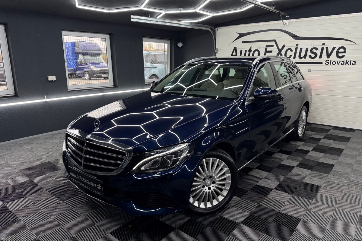 Ponuka vozidiel / Mercedes-Benz C trieda Kombi 200 d A/T - video