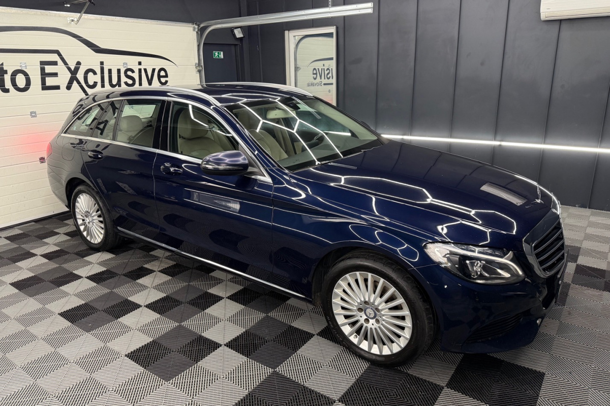 Ponuka vozidiel / Mercedes-Benz C trieda Kombi 200 d A/T - video