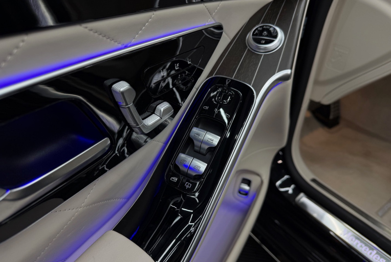 Ponuka vozidiel / Mercedes-Benz S trieda Sedan 400 d L 4MATIC A/T - video Ponuka vozidiel / Mercedes-Benz S trieda Sedan 400 d L 4MATIC A/T - video