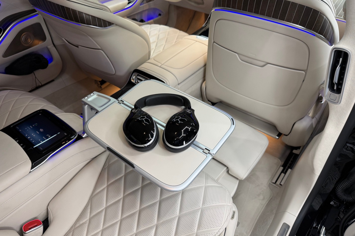 Ponuka vozidiel / Mercedes-Benz S trieda Sedan 400 d L 4MATIC A/T - video