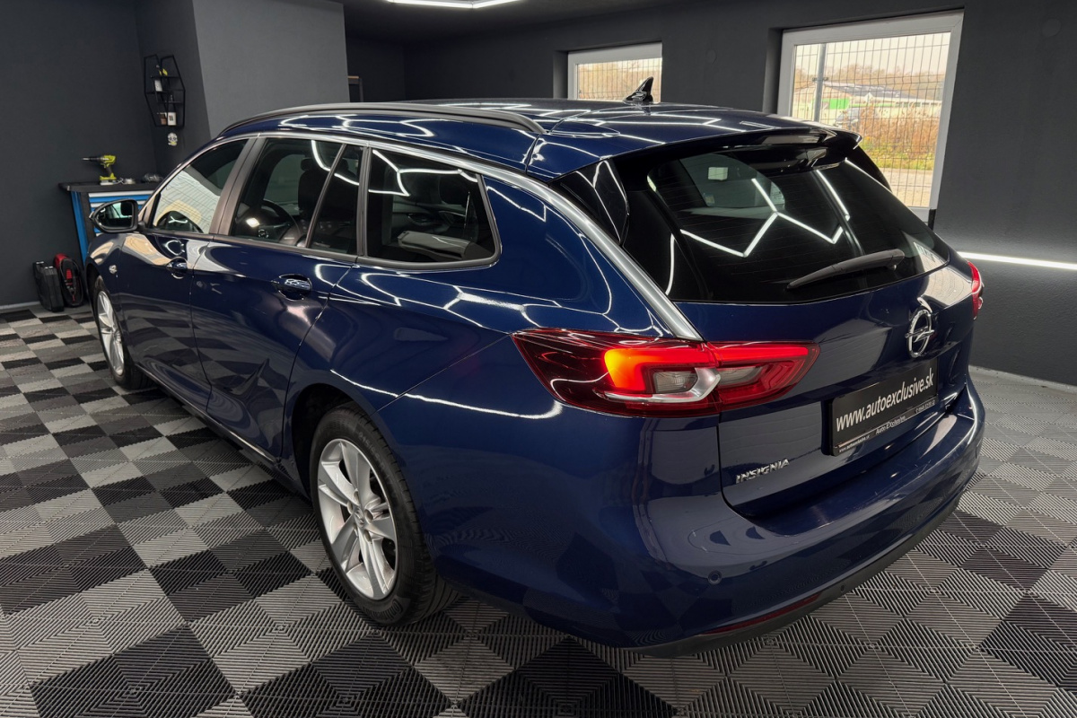Ponuka vozidiel / Opel Insignia ST 1.5 CDTi S S Elegance A/T - video Ponuka vozidiel / Opel Insignia ST 1.5 CDTi S S Elegance A/T - video