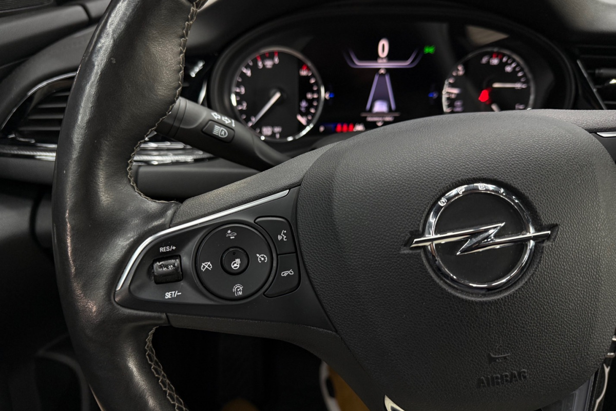 Ponuka vozidiel / Opel Insignia ST 1.5 CDTi S S Elegance A/T - video