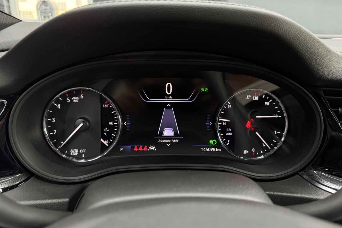 Ponuka vozidiel / Opel Insignia ST 1.5 CDTi S S Elegance A/T - video