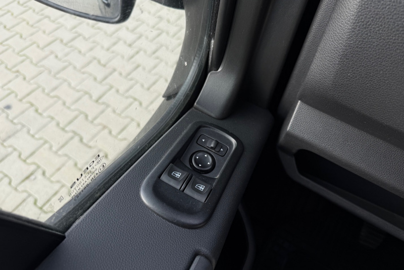 Ponuka vozidiel / Renault Master 2.3 L4H3 - video Ponuka vozidiel / Renault Master 2.3 L4H3 - video