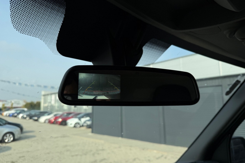  Ponuka vozidiel / Renault Master 2.3 L4H3 - video