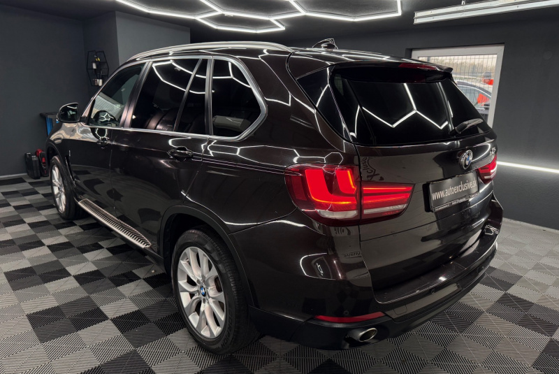 Ponuka vozidiel / BMW X5 xDrive30d A/T - video Ponuka vozidiel / BMW X5 xDrive30d A/T - video