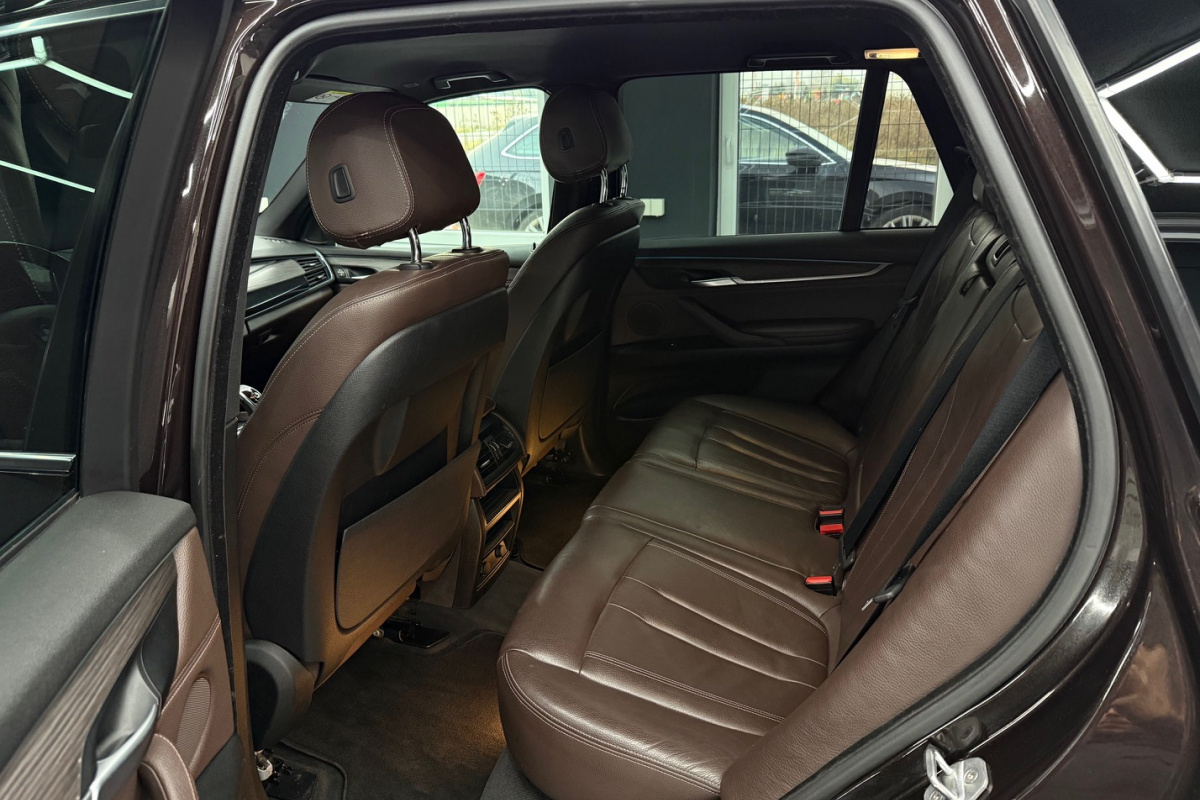 Ponuka vozidiel / BMW X5 xDrive30d A/T - video