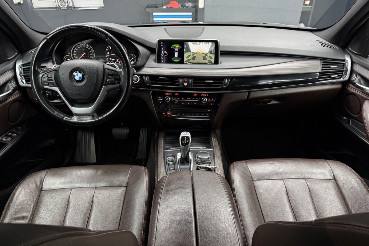 Ponuka vozidiel / BMW X5 xDrive30d A/T - video