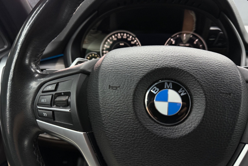  Ponuka vozidiel / BMW X5 xDrive30d A/T - video