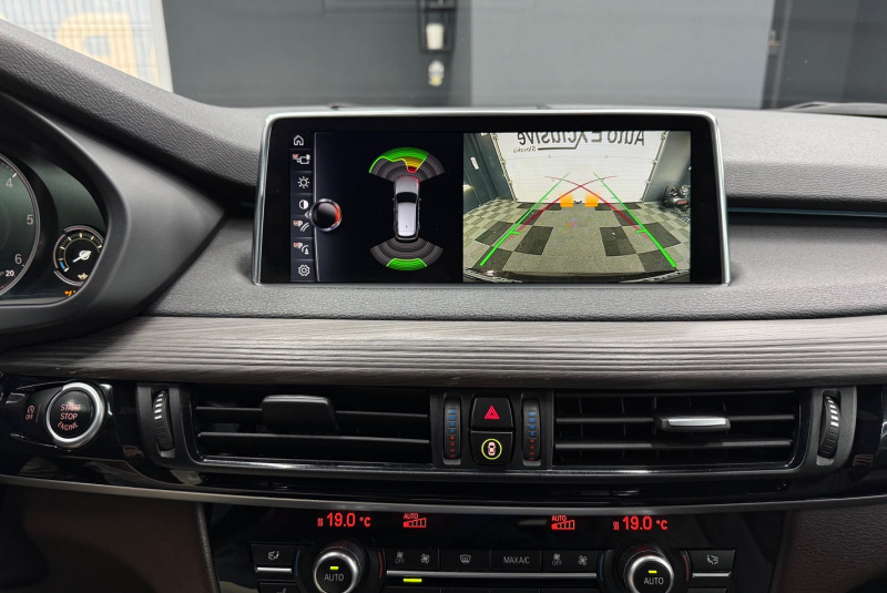 Ponuka vozidiel / BMW X5 xDrive30d A/T - video Ponuka vozidiel / BMW X5 xDrive30d A/T - video