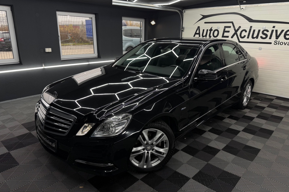 Ponuka vozidiel / Mercedes-Benz E trieda Sedan 220 CDI Blue Avantgarde 7G - video