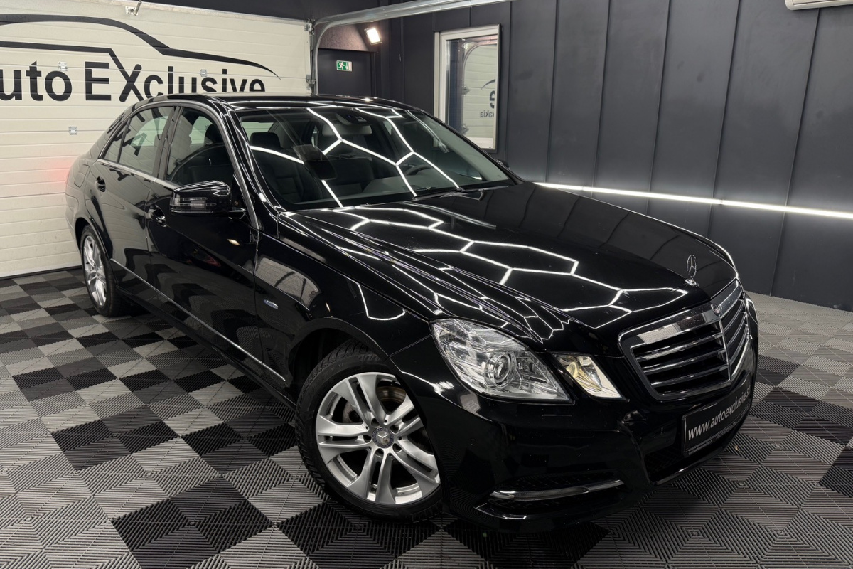Ponuka vozidiel / Mercedes-Benz E trieda Sedan 220 CDI Blue Avantgarde 7G - video