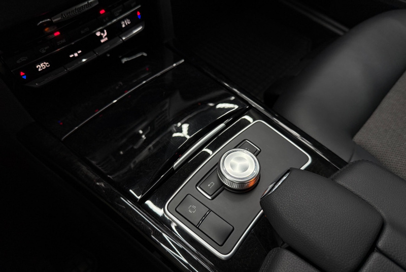  Ponuka vozidiel / Mercedes-Benz E trieda Sedan 220 CDI Blue Avantgarde 7G - video