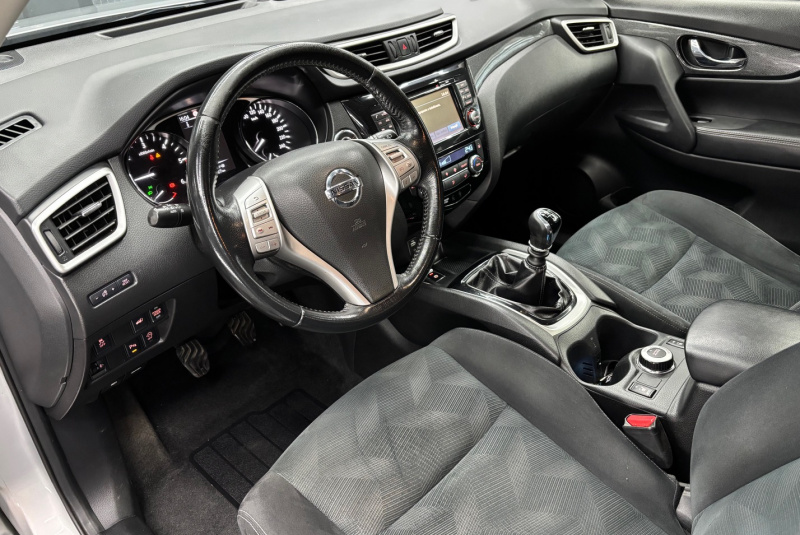  Ponuka vozidiel / Nissan X-Trail 1.6 dCi Acenta 4x4 - video