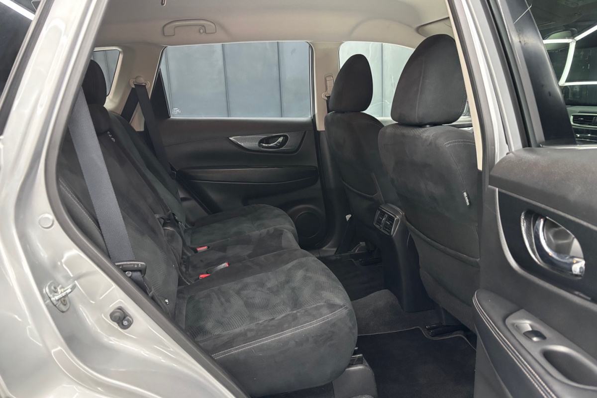 Ponuka vozidiel / Nissan X-Trail 1.6 dCi Acenta 4x4 - video