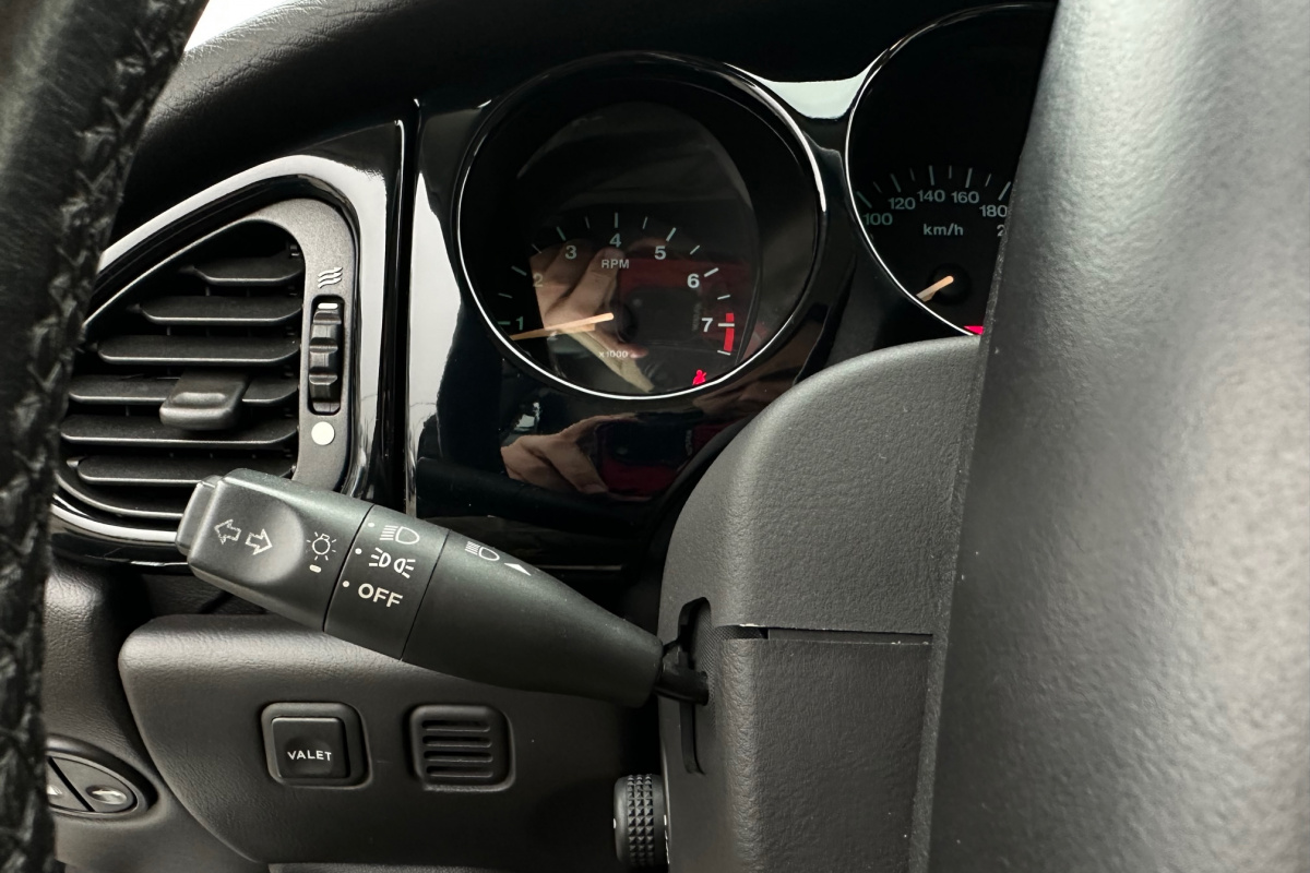 Ponuka vozidiel / Jaguar XK XK8 4.0 Coupé - video Ponuka vozidiel / Jaguar XK XK8 4.0 Coupé - video