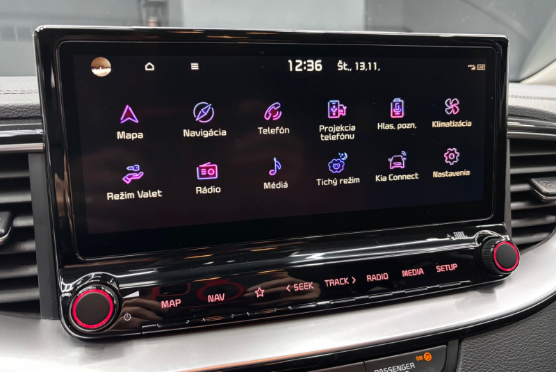 Ponuka vozidiel / Kia Ceed SW 1.6 CRDi MHEV Platinum A/T - video Ponuka vozidiel / Kia Ceed SW 1.6 CRDi MHEV Platinum A/T - video