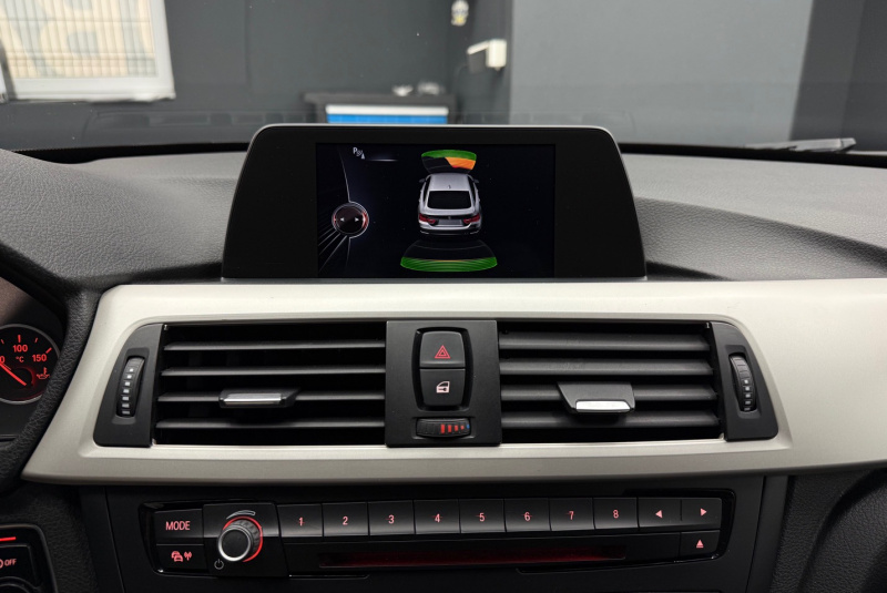  Ponuka vozidiel / BMW Rad 4 Gran Coupé 418d A/T - video