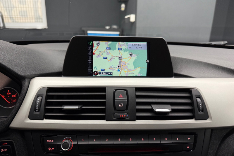  Ponuka vozidiel / BMW Rad 4 Gran Coupé 418d A/T - video