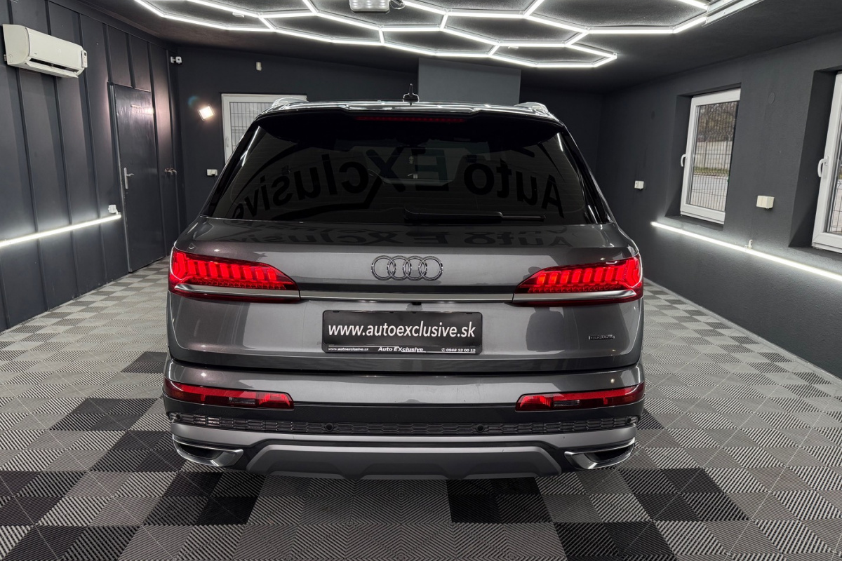 Ponuka vozidiel / Audi Q7 50 3.0 TDI mHEV S line quattro tiptronic - video Ponuka vozidiel / Audi Q7 50 3.0 TDI mHEV S line quattro tiptronic - video