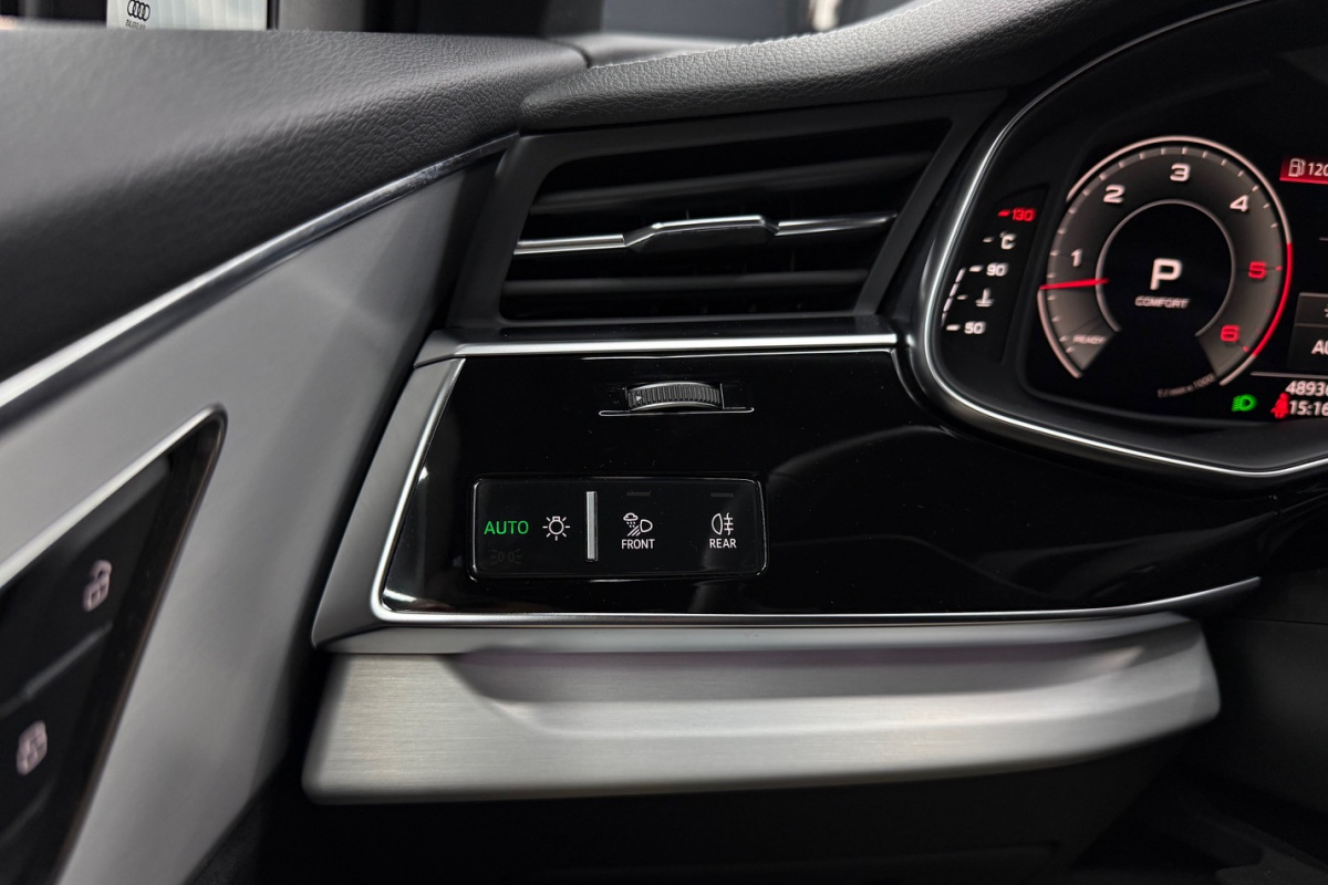 Ponuka vozidiel / Audi Q7 50 3.0 TDI mHEV S line quattro tiptronic - video Ponuka vozidiel / Audi Q7 50 3.0 TDI mHEV S line quattro tiptronic - video