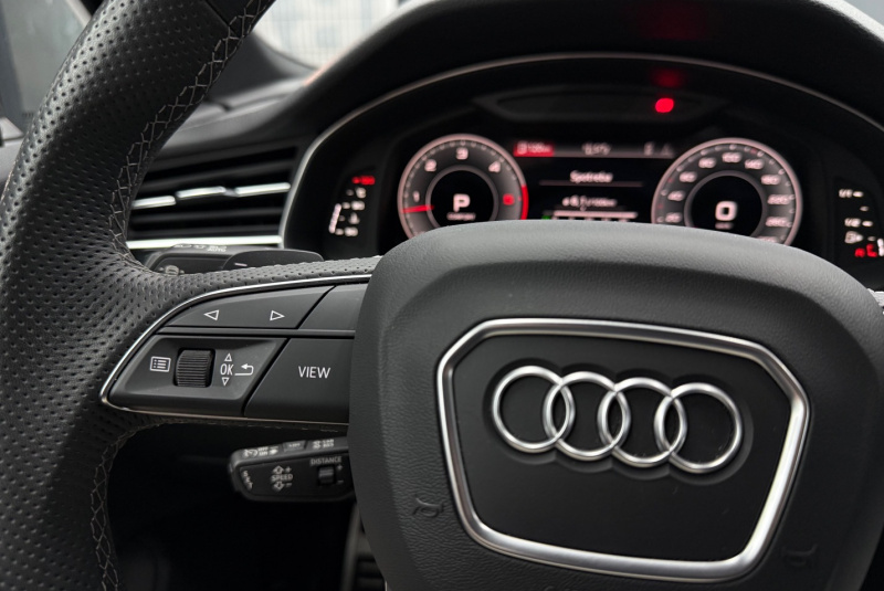 Ponuka vozidiel / Audi Q7 50 3.0 TDI mHEV S line quattro tiptronic - video Ponuka vozidiel / Audi Q7 50 3.0 TDI mHEV S line quattro tiptronic - video