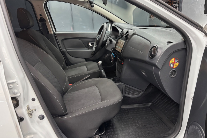  Ponuka vozidiel / Dacia Logan MCV 1.0 SCe Access - video