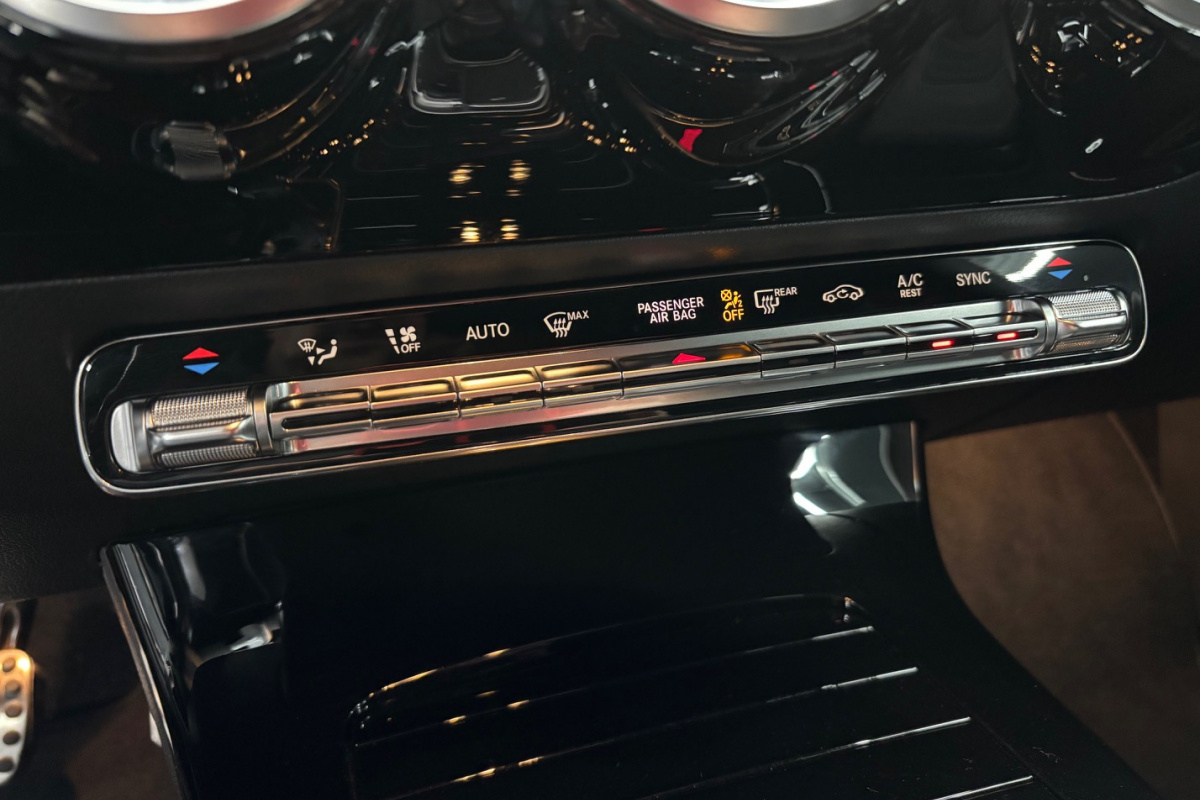 Ponuka vozidiel / Mercedes-Benz CLA Kupé 180 d A/T - video