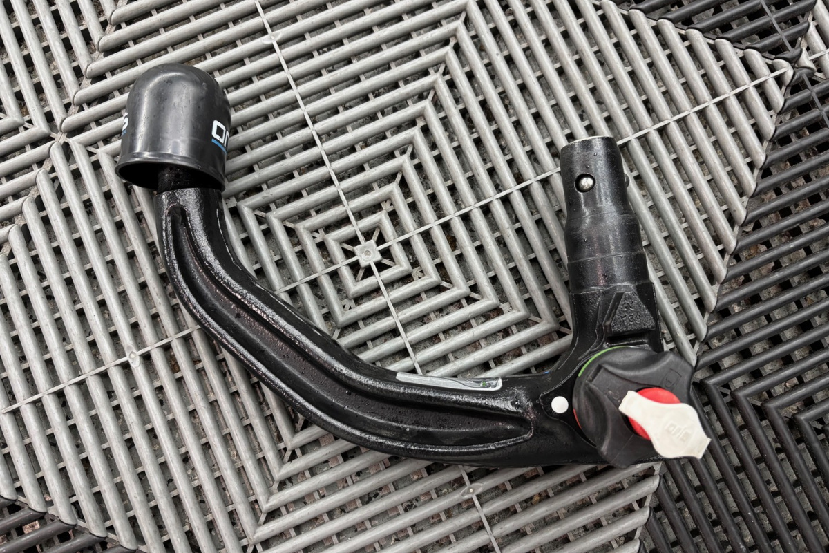 Ponuka vozidiel / Mercedes-Benz CLA Kupé 180 d A/T - video