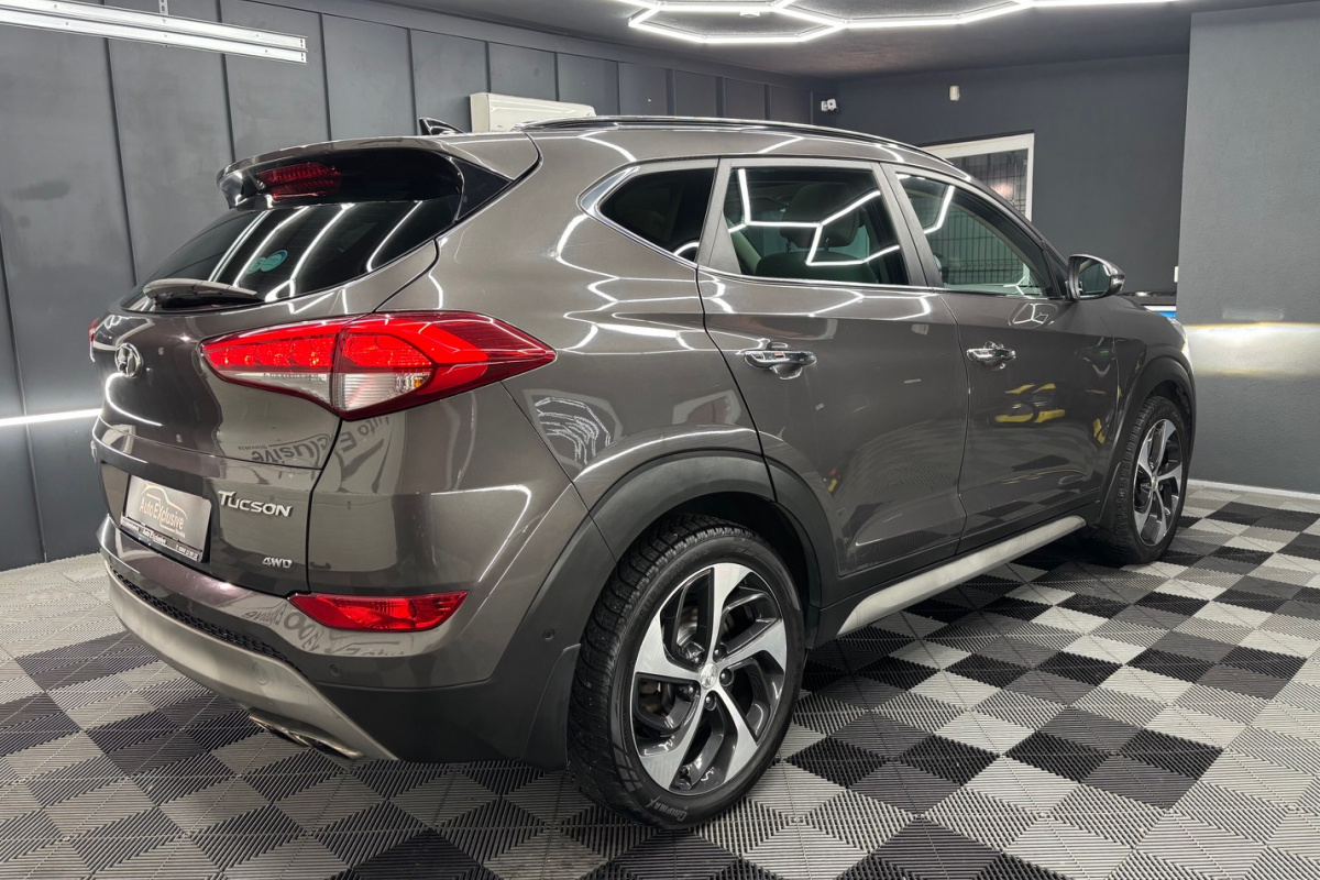 Ponuka vozidiel / Hyundai Tucson 1.6 T-GDi Premium 4x4 DTC - video Ponuka vozidiel / Hyundai Tucson 1.6 T-GDi Premium 4x4 DTC - video