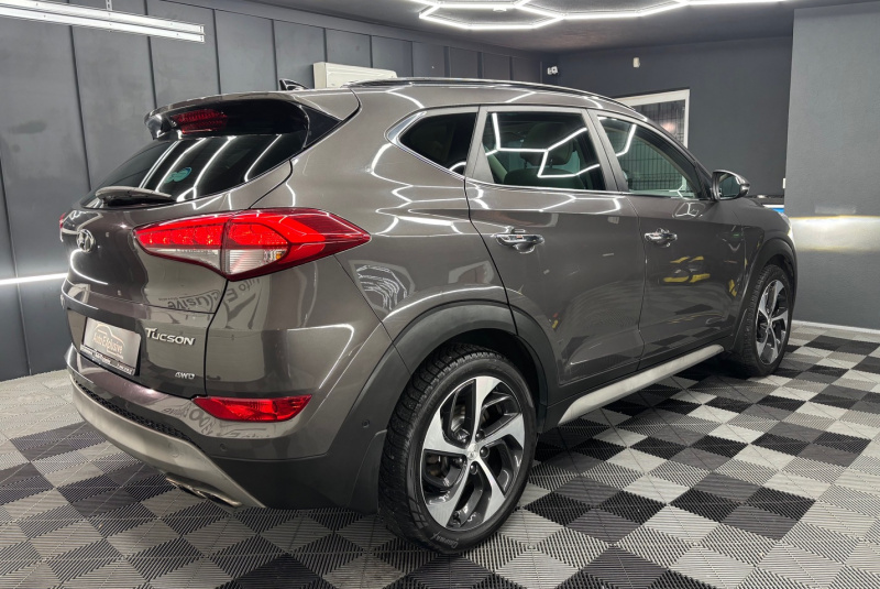  Ponuka vozidiel / Hyundai Tucson 1.6 T-GDi Premium 4x4 DTC - video