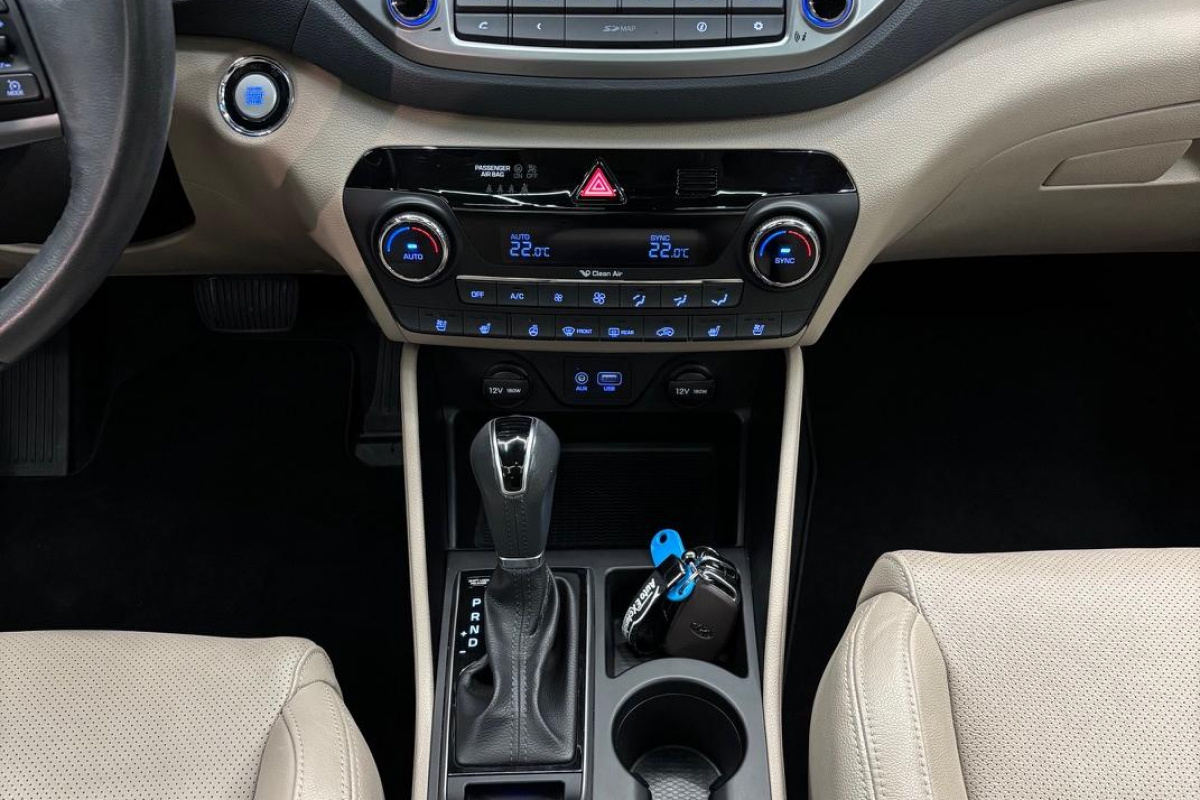 Ponuka vozidiel / Hyundai Tucson 1.6 T-GDi Premium 4x4 DTC - video