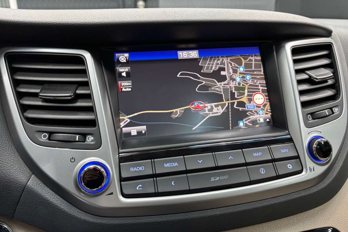 Ponuka vozidiel / Hyundai Tucson 1.6 T-GDi Premium 4x4 DTC - video