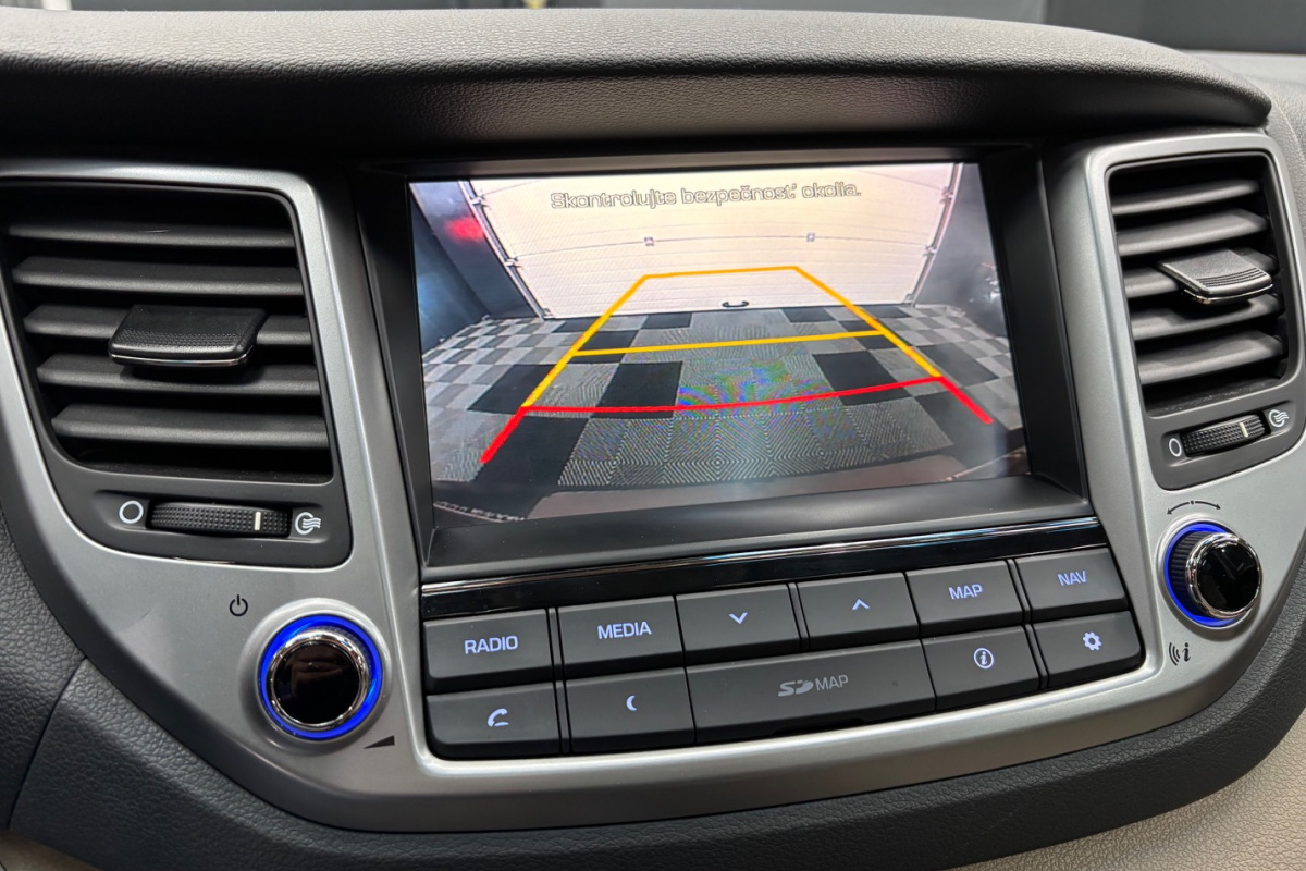 Ponuka vozidiel / Hyundai Tucson 1.6 T-GDi Premium 4x4 DTC - video