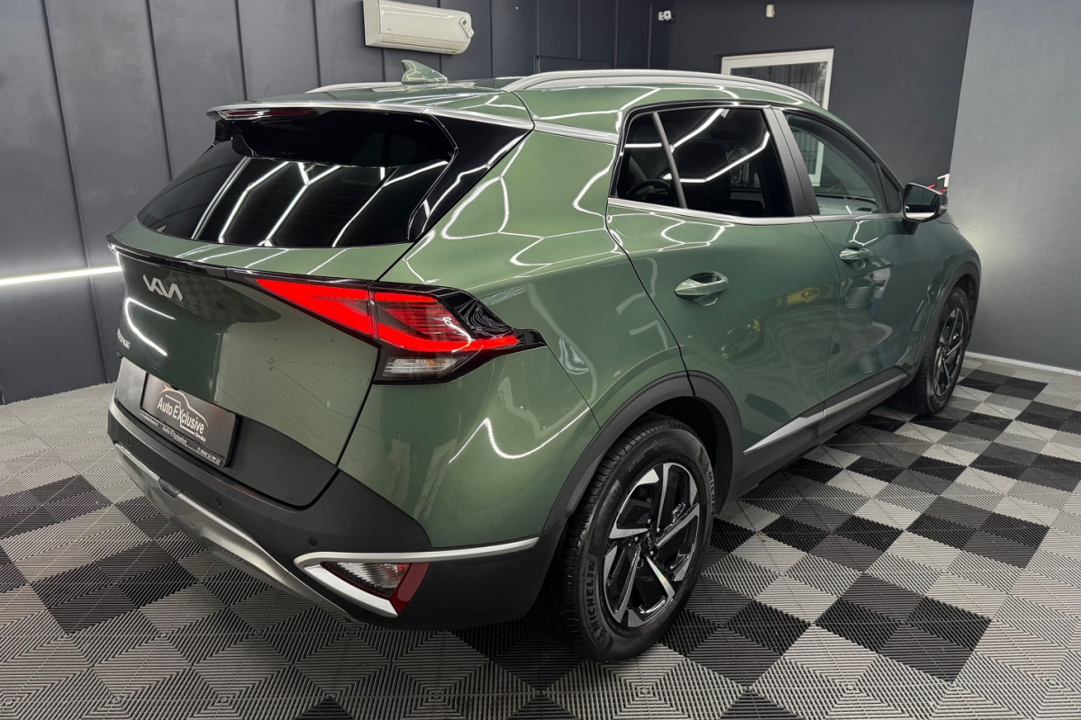 Ponuka vozidiel / Kia Sportage 1.6 H48V Gold - video