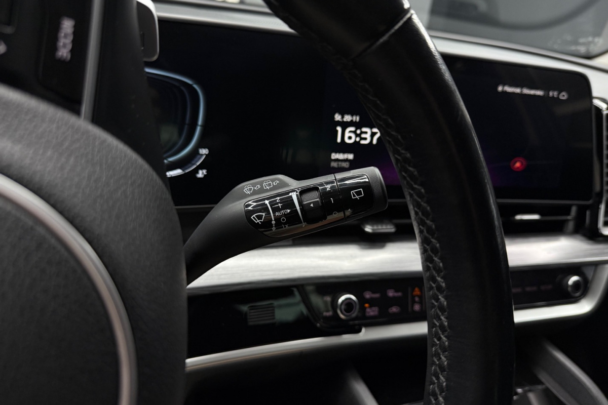 Ponuka vozidiel / Kia Sportage 1.6 H48V Gold - video Ponuka vozidiel / Kia Sportage 1.6 H48V Gold - video