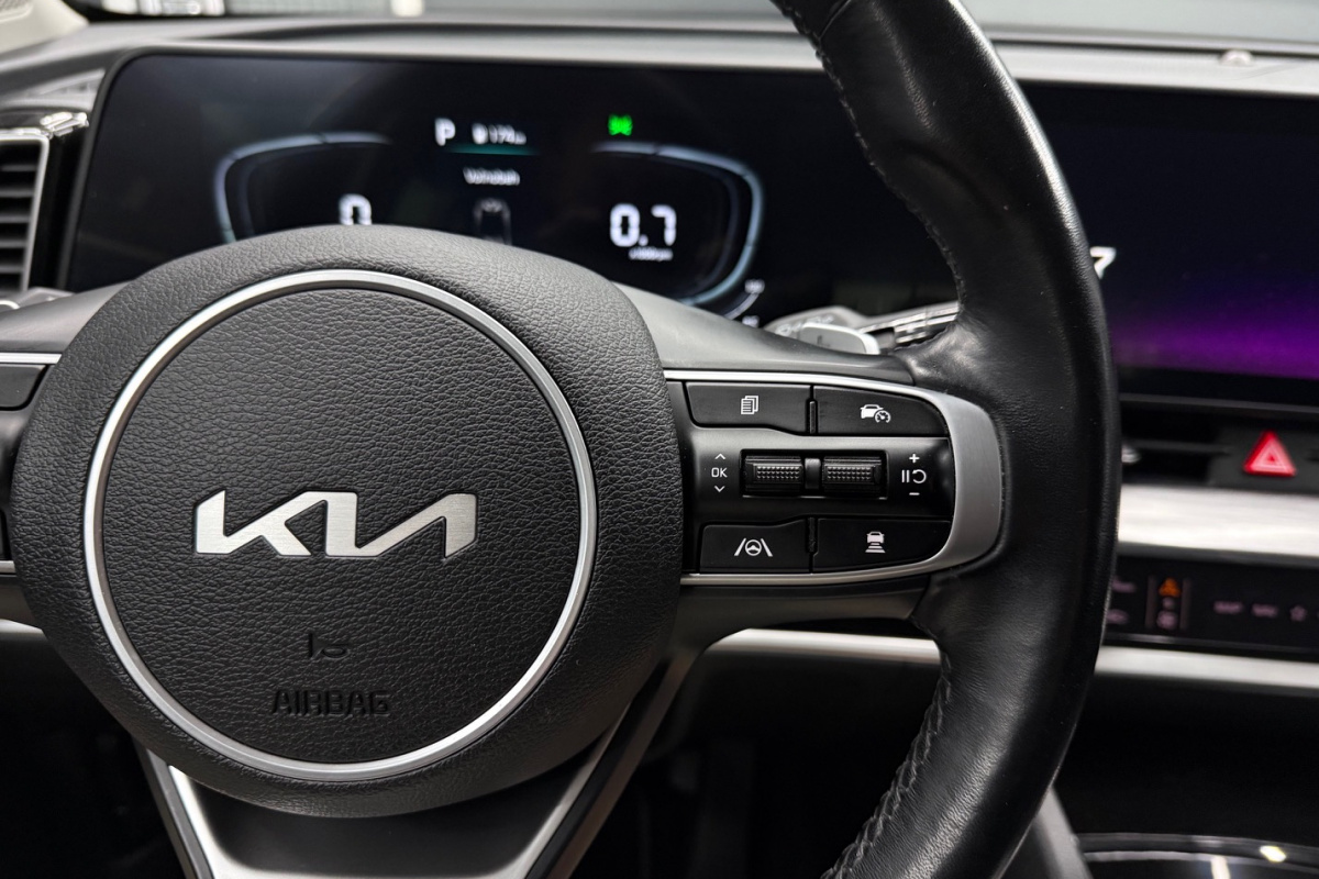 Ponuka vozidiel / Kia Sportage 1.6 H48V Gold - video